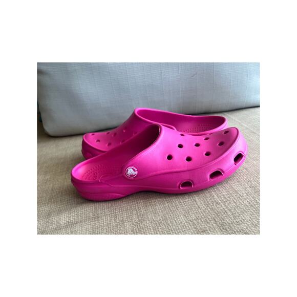 Crocs Freesail Candy Pink Clog Mule Slide | No Longer Made | Size Women's 7 EUC - Picture 6 of 9